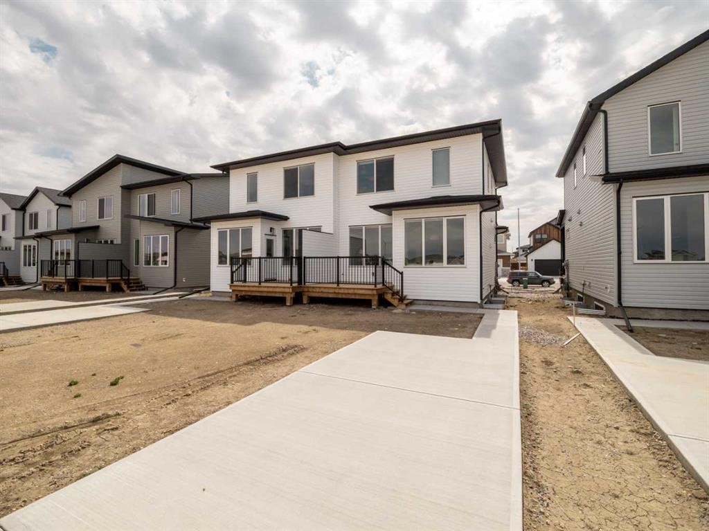 4325 28 Avenue South, Lethbridge, AB - Outdoor
