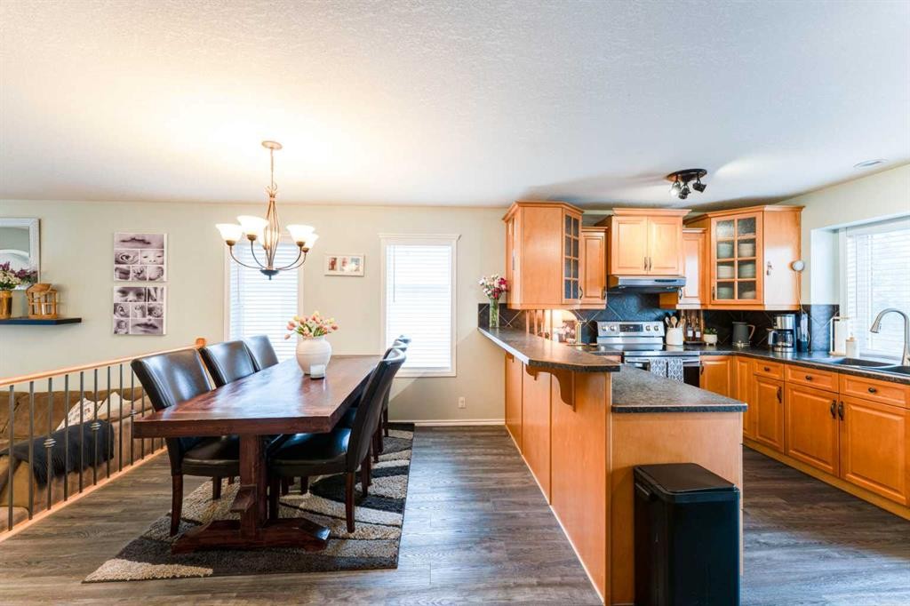 4214 56 Street, Taber, AB - Indoor
