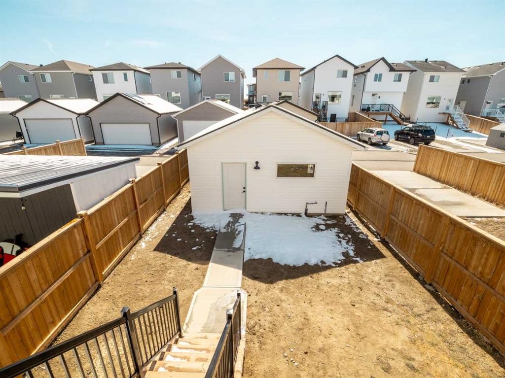 1036 Coalbrook Gate West, Lethbridge, AB - Outdoor With Exterior