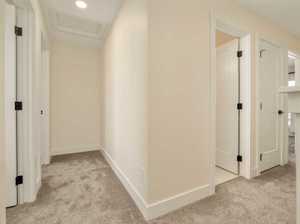 1036 Coalbrook Gate West, Lethbridge, AB - Indoor Photo Showing Other Room