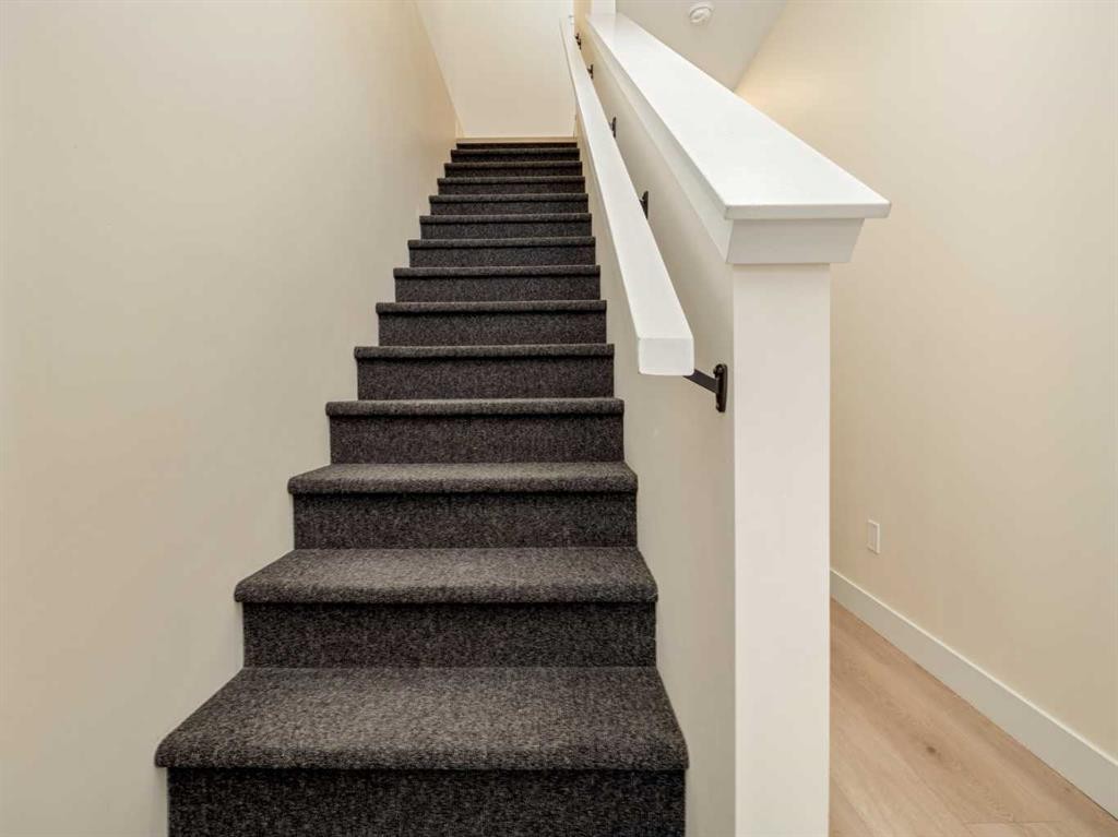 1036 Coalbrook Gate West, Lethbridge, AB - Indoor Photo Showing Other Room