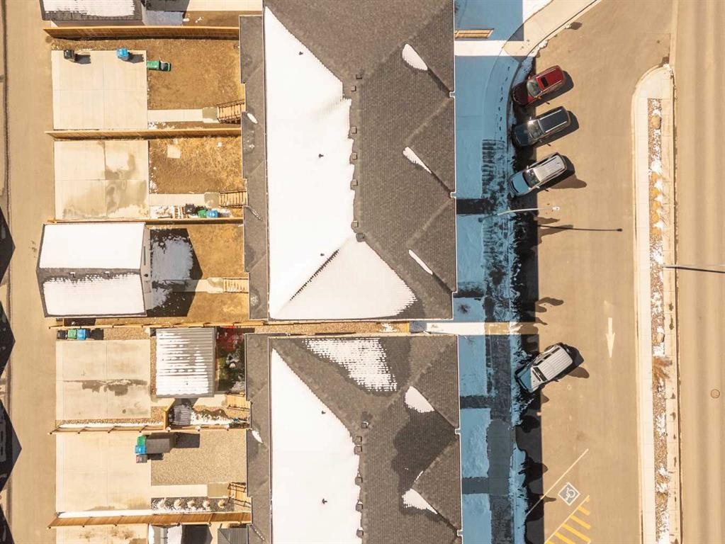 1036 Coalbrook Gate West, Lethbridge, AB -