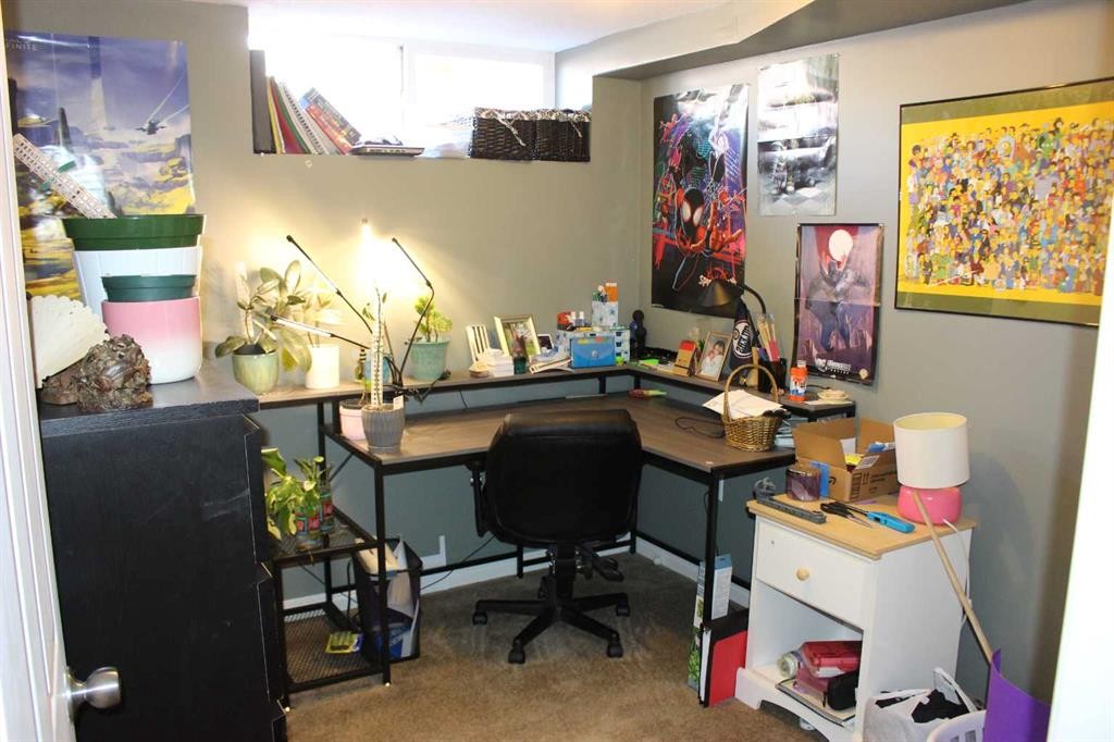 2811 13 Avenue South, Lethbridge, AB - Indoor Photo Showing Office
