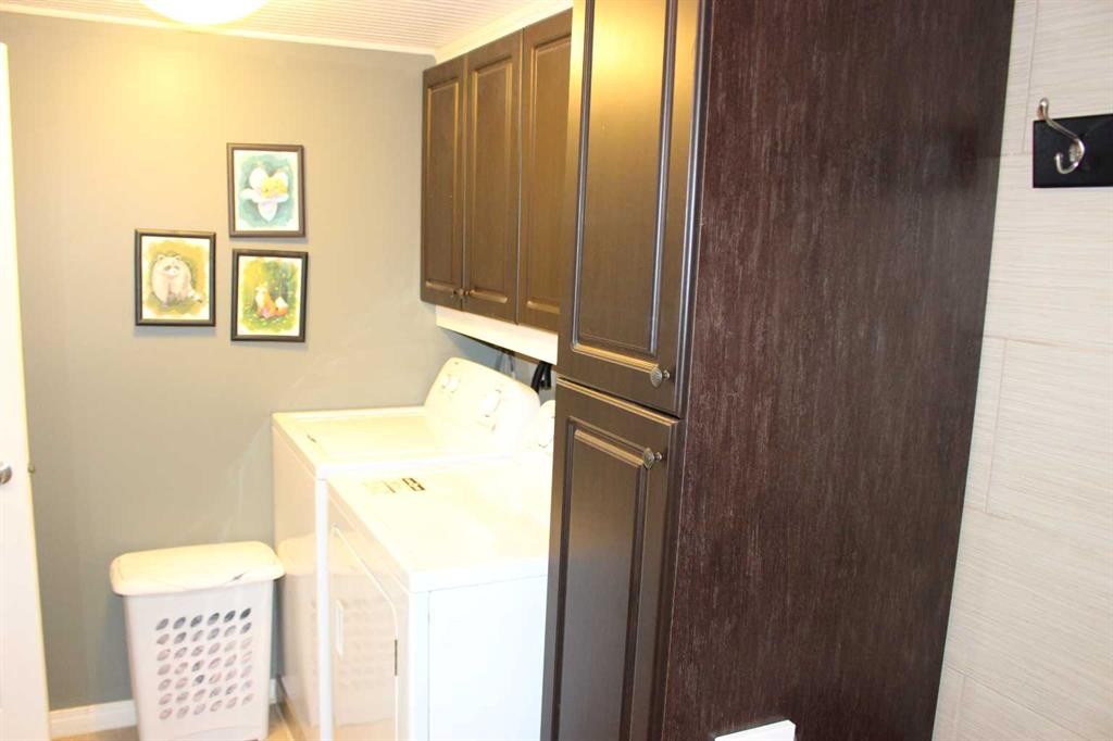 2811 13 Avenue South, Lethbridge, AB - Indoor