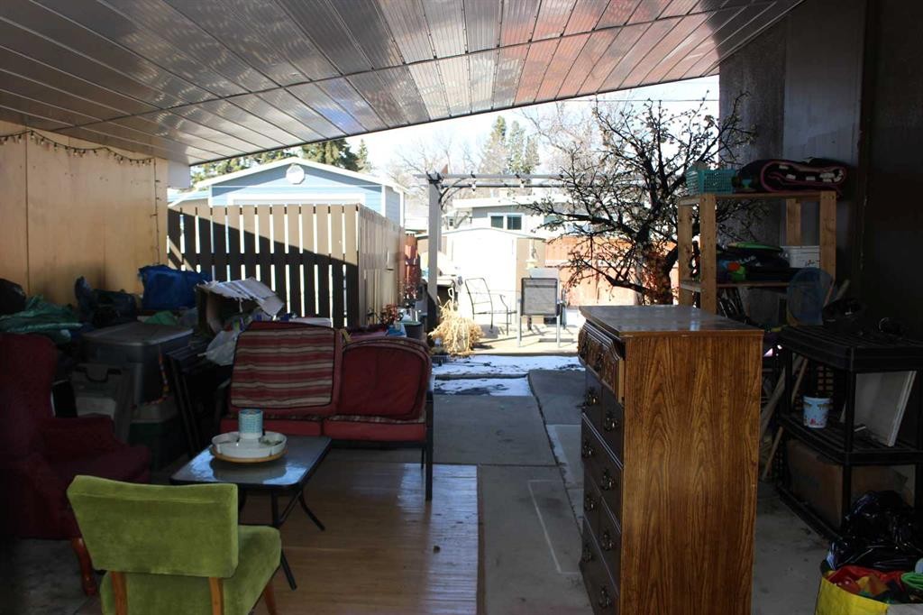2811 13 Avenue South, Lethbridge, AB -