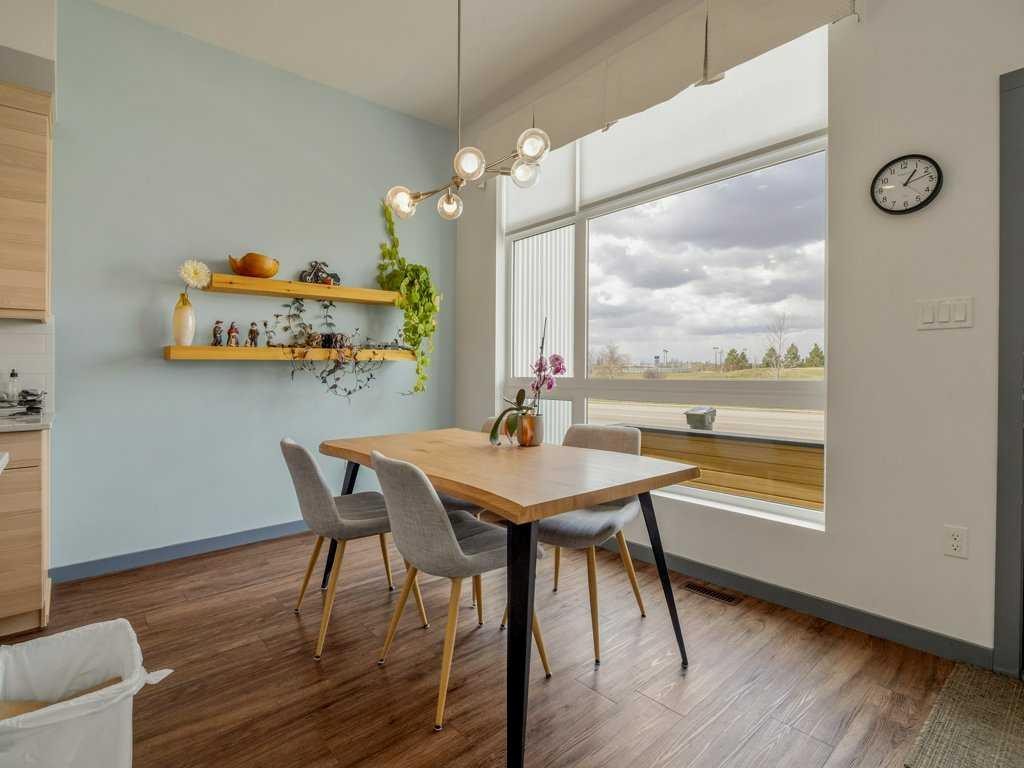 350 Uplands Boulevard North, Lethbridge, AB - Indoor Photo Showing Dining Room
