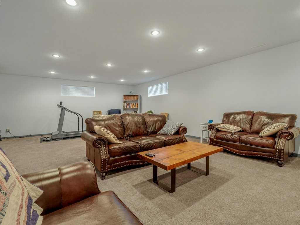 350 Uplands Boulevard North, Lethbridge, AB - Indoor Photo Showing Basement