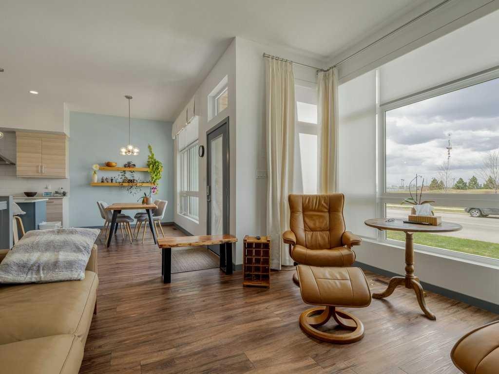 350 Uplands Boulevard North, Lethbridge, AB - Indoor Photo Showing Other Room