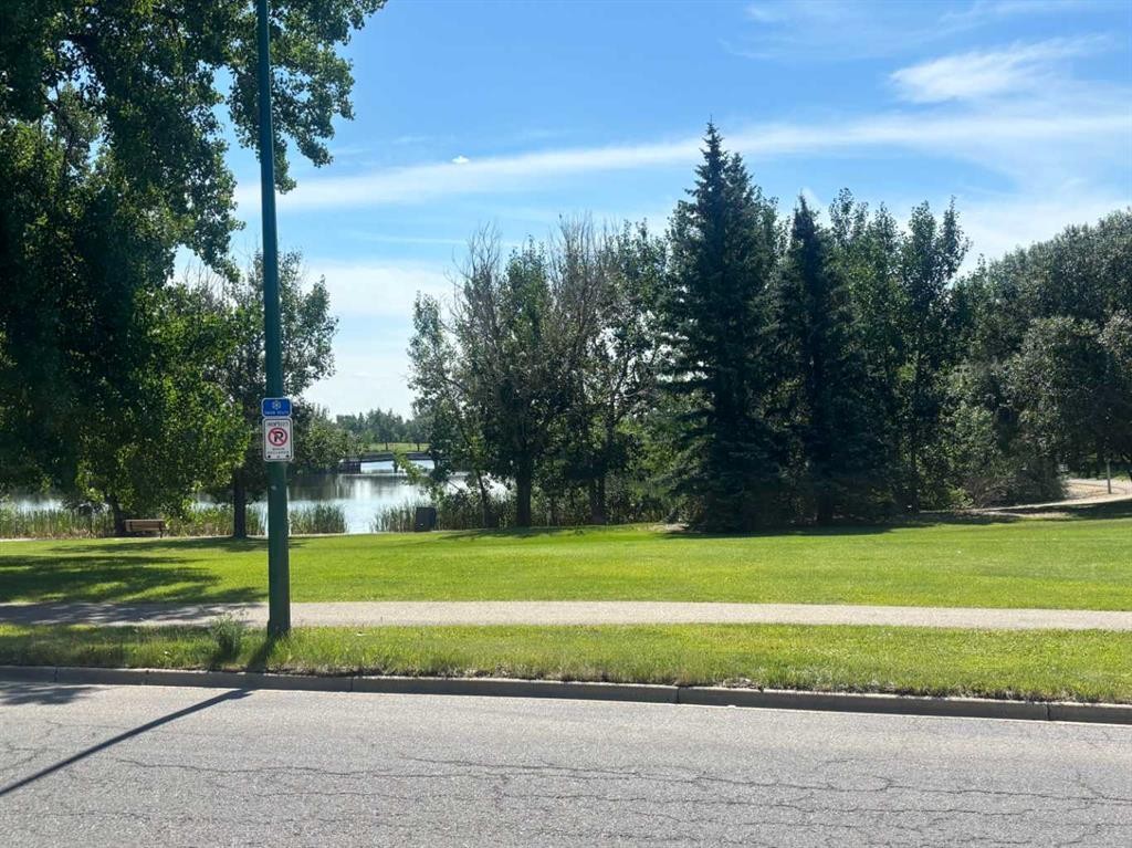 204A-295 Columbia Boulevard West, Lethbridge, AB - Outdoor With View