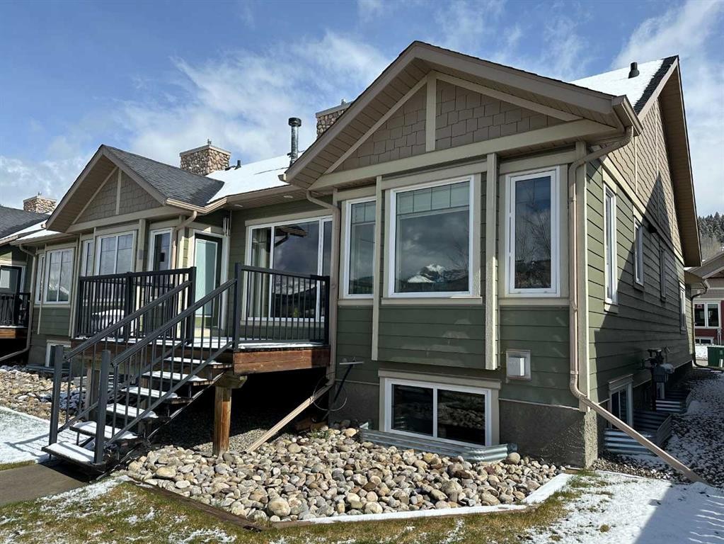 21 Ironstone Drive, Coleman, AB - Outdoor