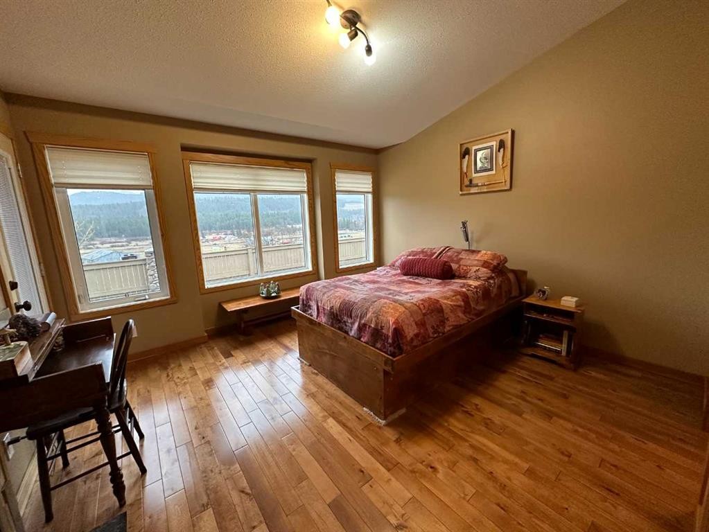 21 Ironstone Drive, Coleman, AB - Indoor Photo Showing Bedroom