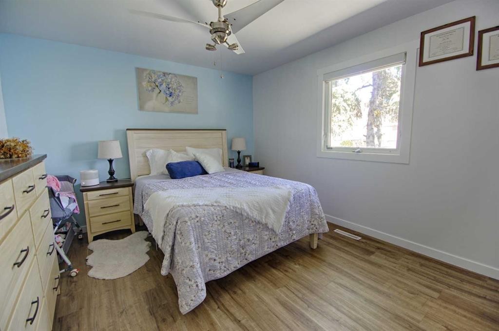 1804 22 Avenue, Coaldale, AB - Indoor Photo Showing Bedroom