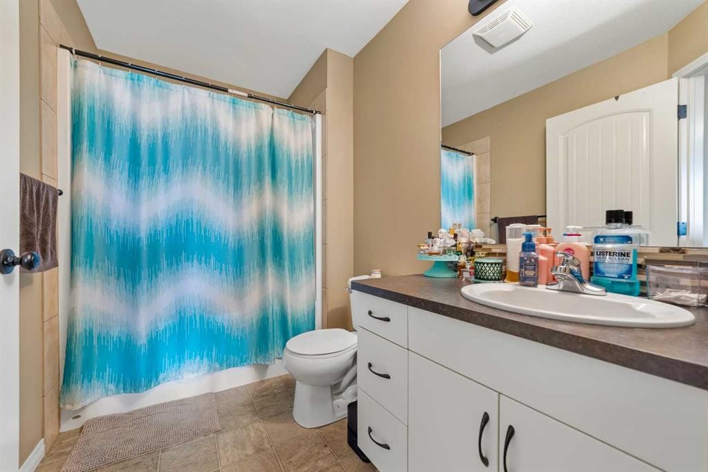 5046 41 Street, Taber, AB