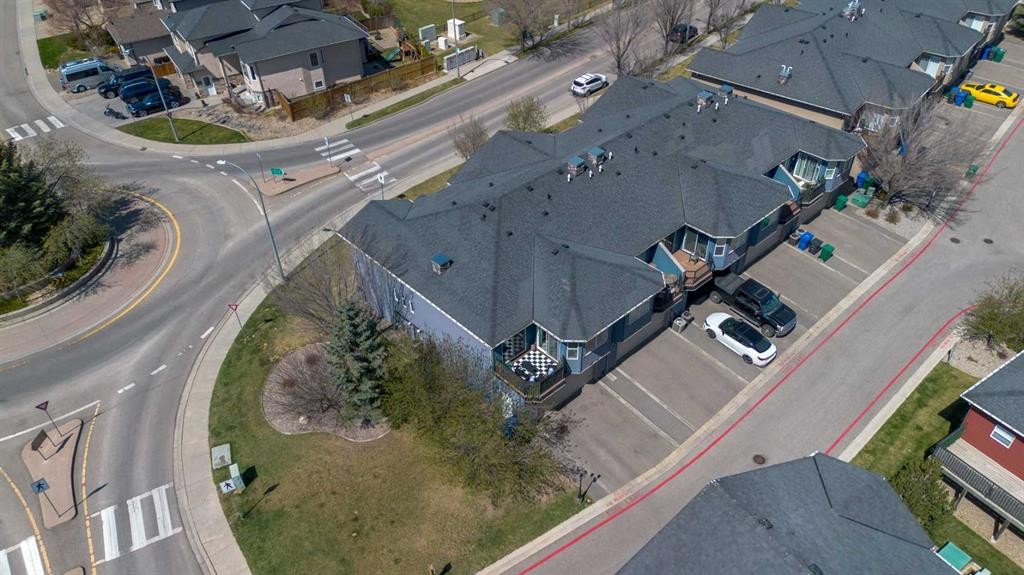 5-16 Sunridge Boulevard West, Lethbridge, AB - With View