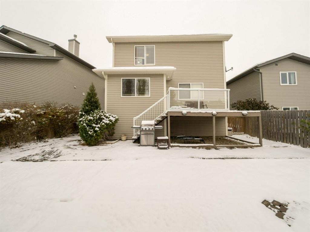 689 Blackfoot Terrace West, Lethbridge, AB - Outdoor