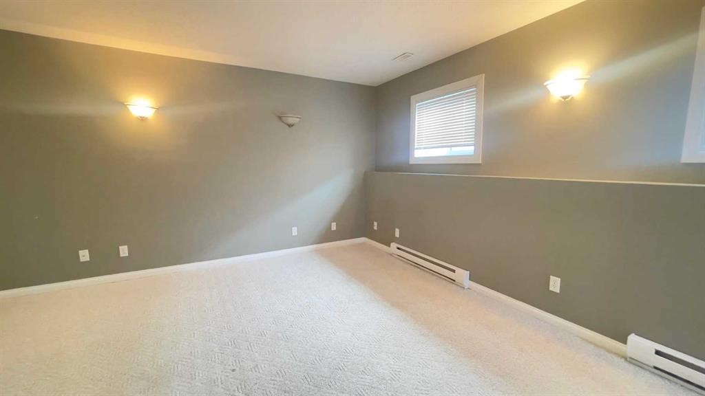 34 Blackfoot Road West, Lethbridge, AB - Indoor Photo Showing Other Room