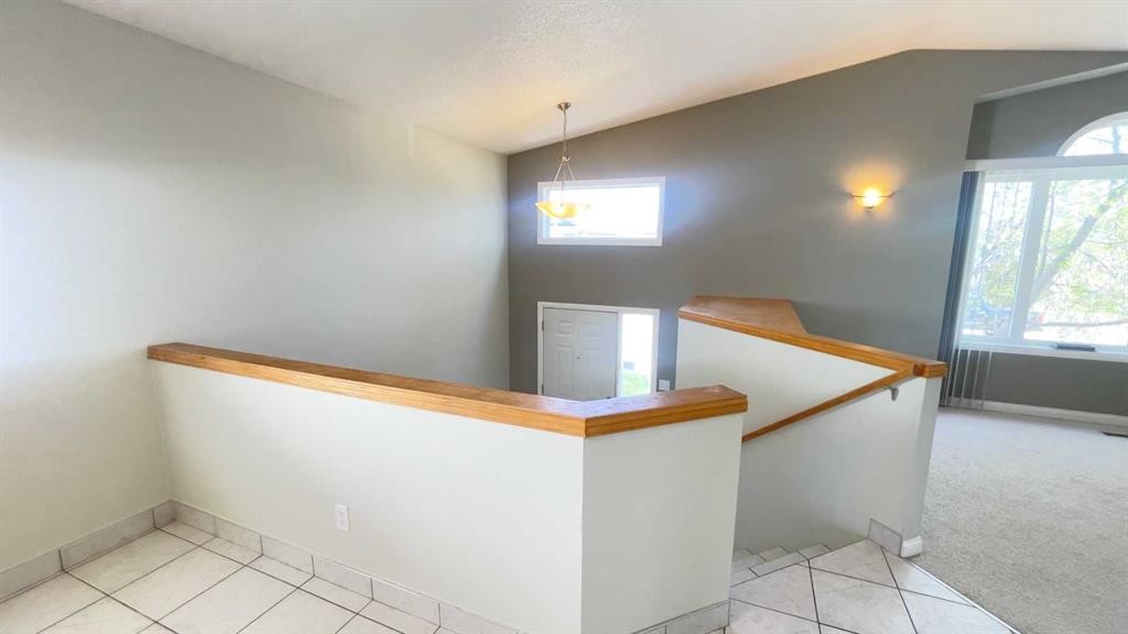 34 Blackfoot Road West, Lethbridge, AB - Indoor Photo Showing Other Room
