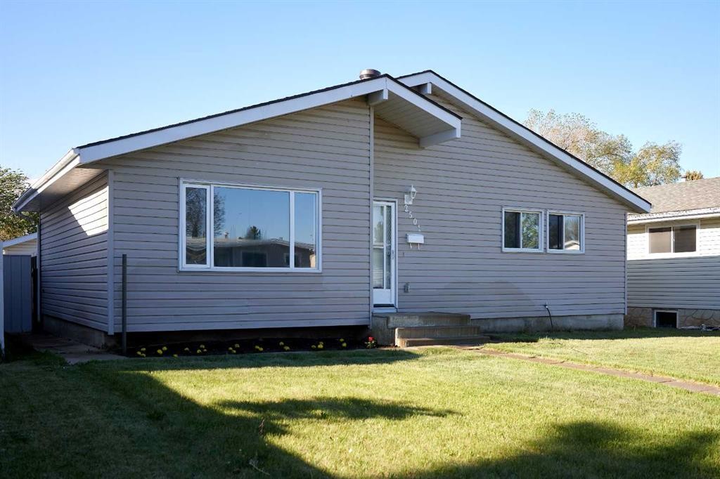 2501 13 Avenue North, Lethbridge, AB - Outdoor With Exterior