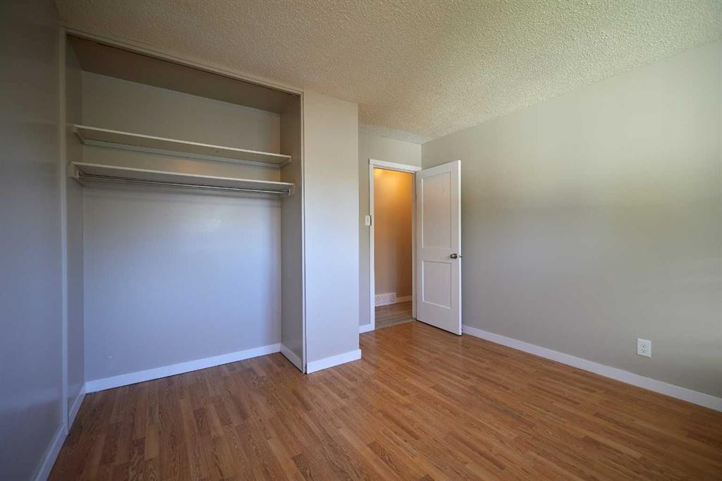 2501 13 Avenue North, Lethbridge, AB - Indoor Photo Showing Other Room
