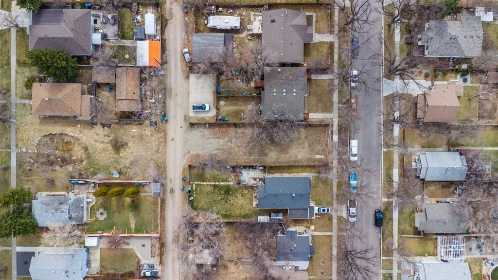 809 12 B Street North, Lethbridge, AB