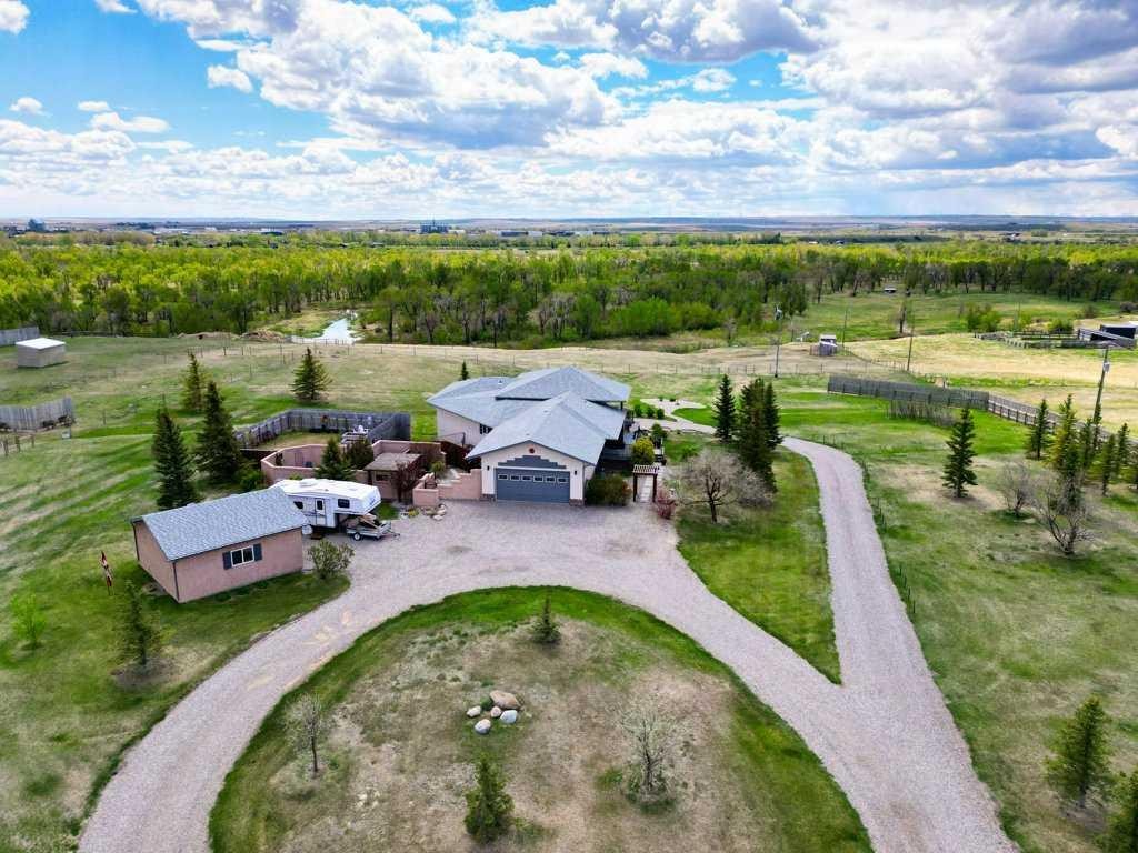 20 Deer Path Meadow, Fort Macleod, AB - Outdoor With View