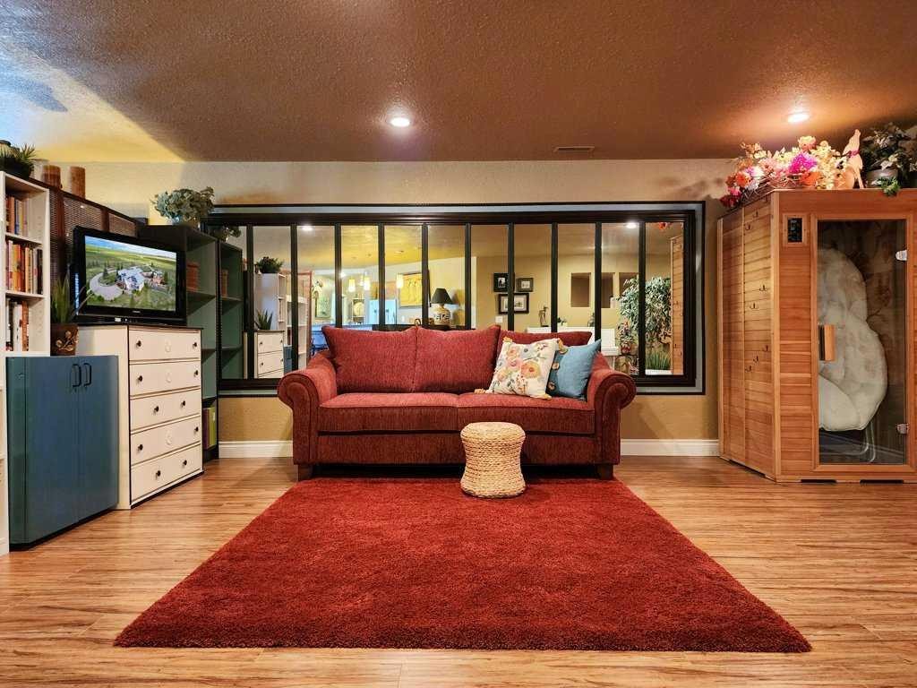 20 Deer Path Meadow, Fort Macleod, AB - Indoor