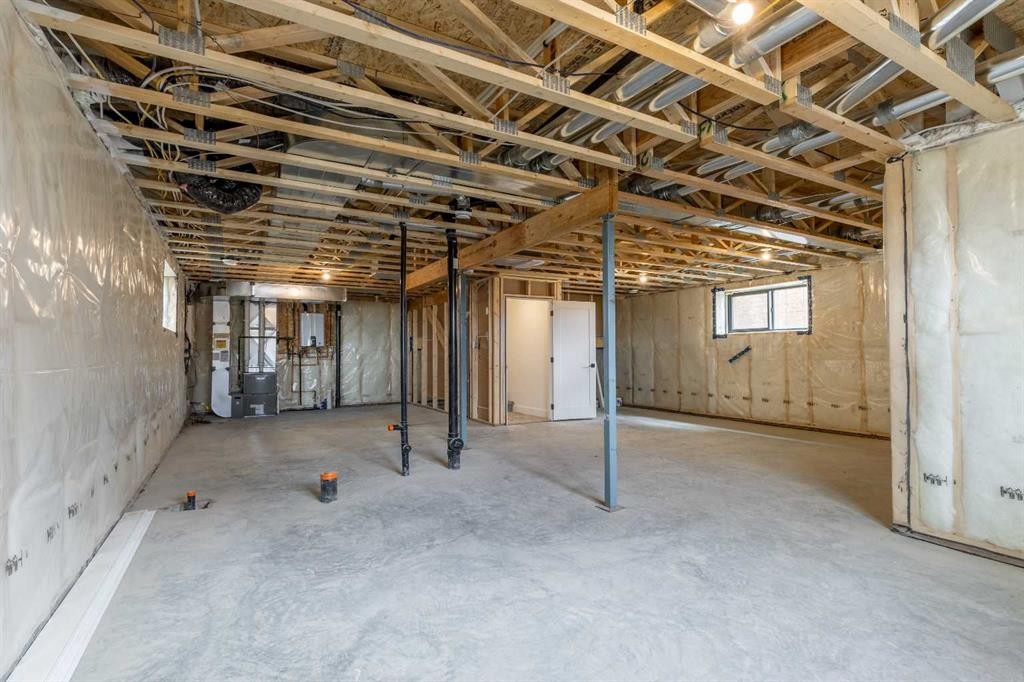 550 Malahat Green West, Lethbridge, AB - Indoor Photo Showing Basement