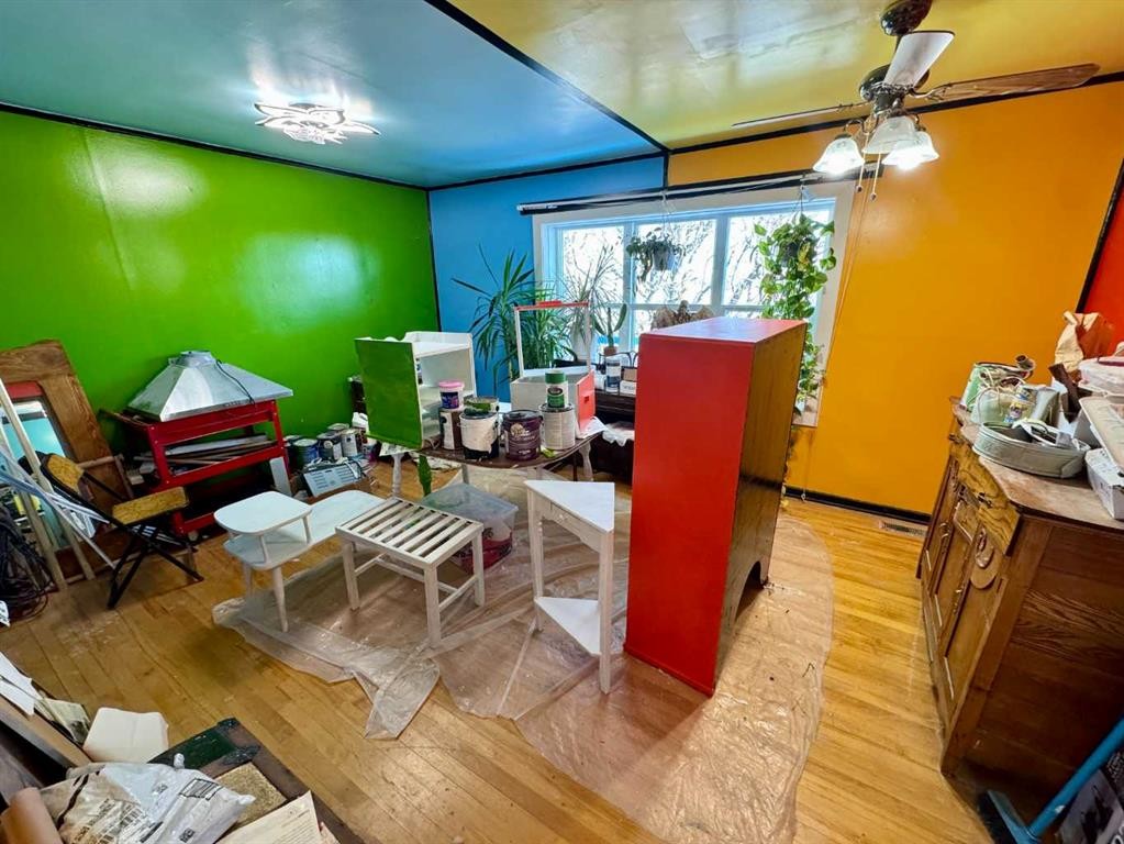 70078 Rr 253, Fort Macleod, AB - Indoor