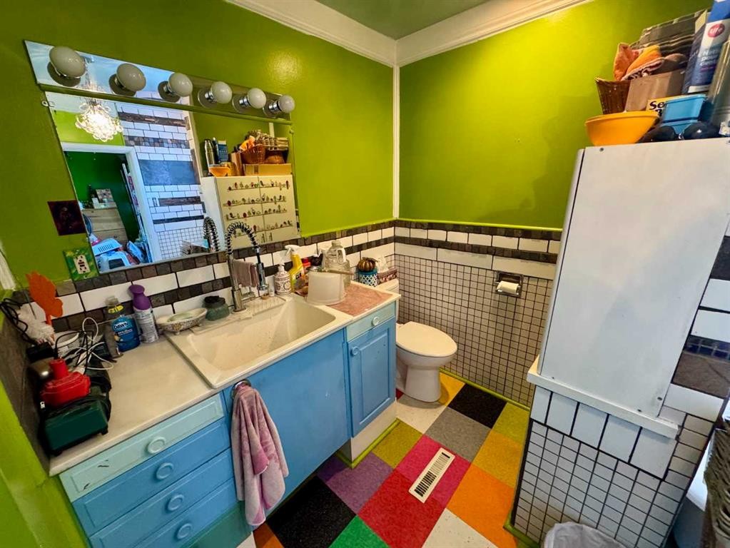 70078 Rr 253, Fort Macleod, AB - Indoor Photo Showing Bathroom