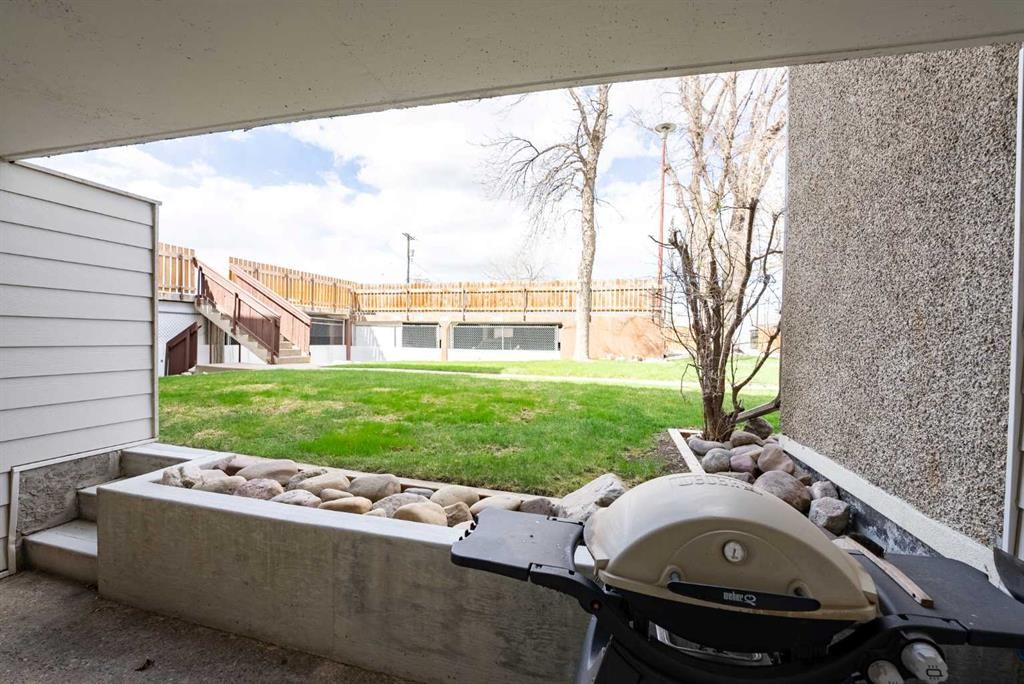 134-1237 4 Avenue South, Lethbridge, AB - Outdoor