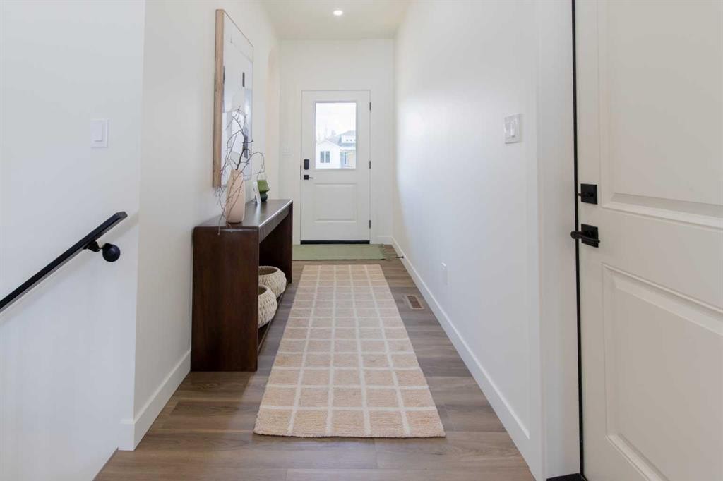 306 Bridge Crossing Close, Raymond, AB - Indoor Photo Showing Other Room