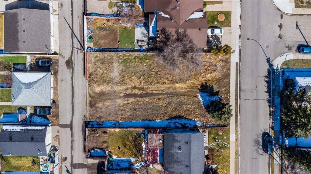 1008 9 Street North, Lethbridge, AB