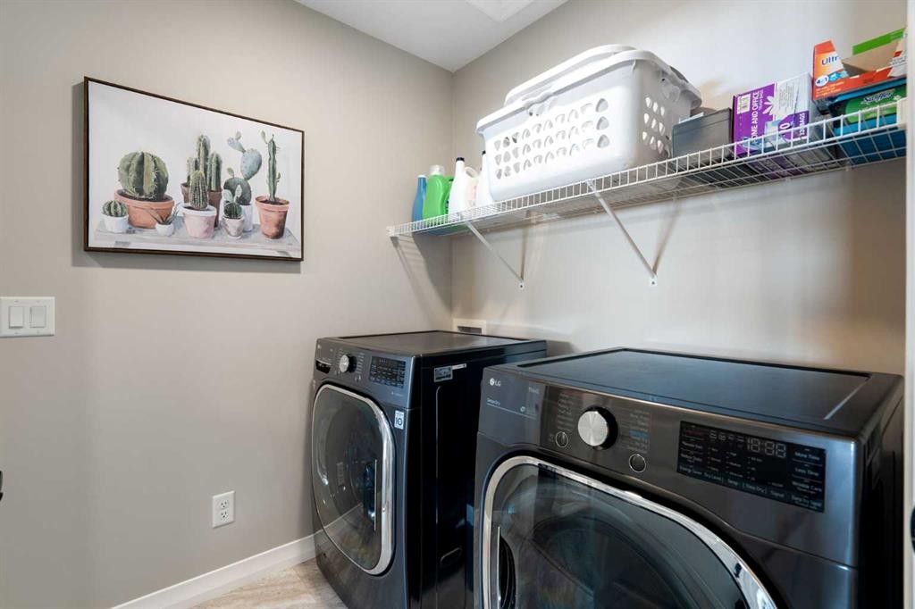 700 Seton Circle Se, Calgary, AB - Indoor Photo Showing Laundry Room