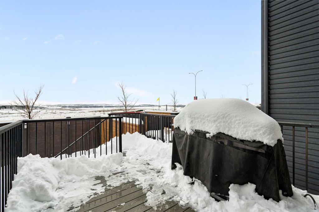 700 Seton Circle Se, Calgary, AB - Outdoor