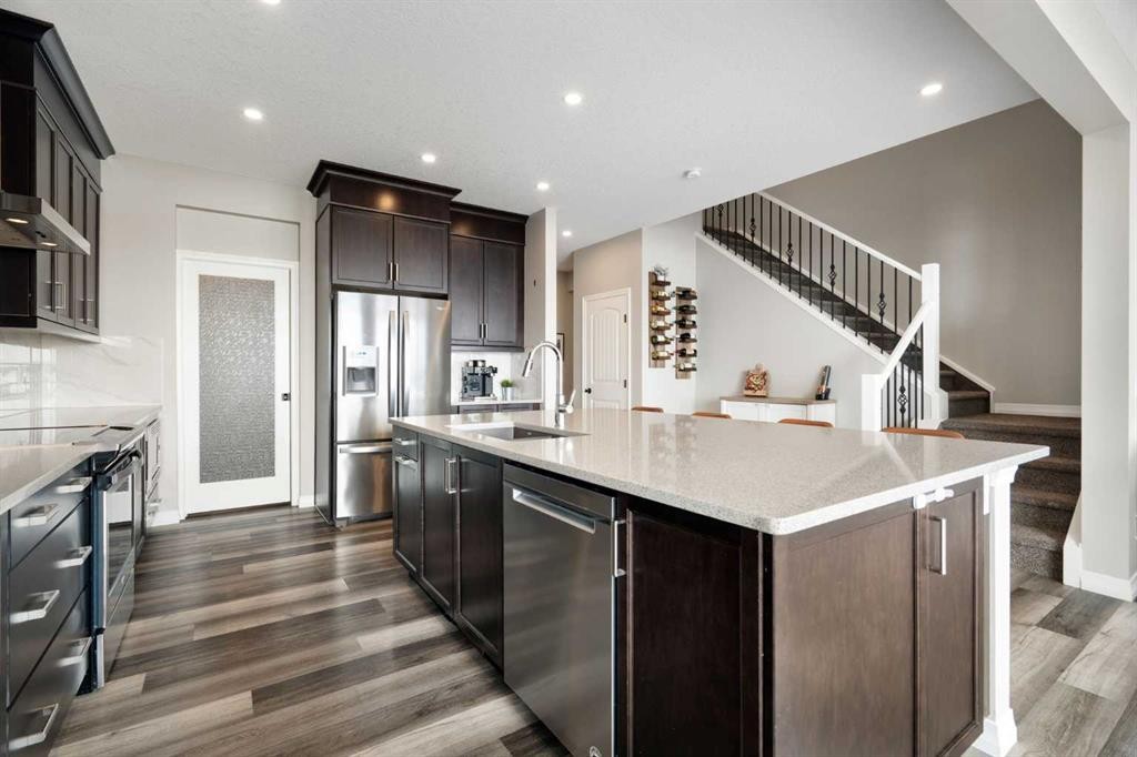 700 Seton Circle Se, Calgary, AB - Indoor Photo Showing Kitchen With Upgraded Kitchen