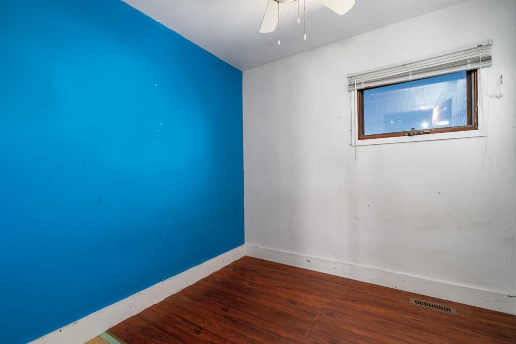 5103 41 Ave, Taber, AB - Indoor Photo Showing Other Room