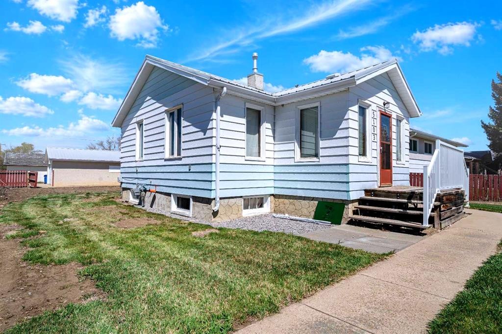 5103 41 Ave, Taber, AB - Outdoor