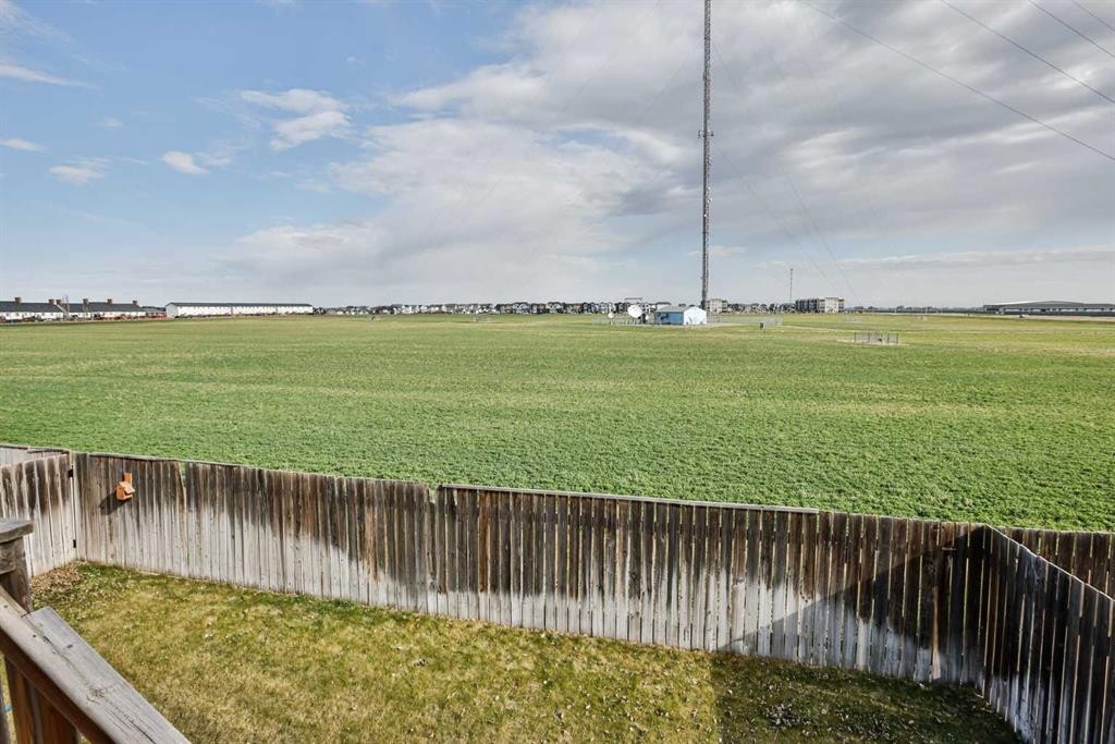 404 Lynx Crescent North, Lethbridge, AB - Outdoor With View