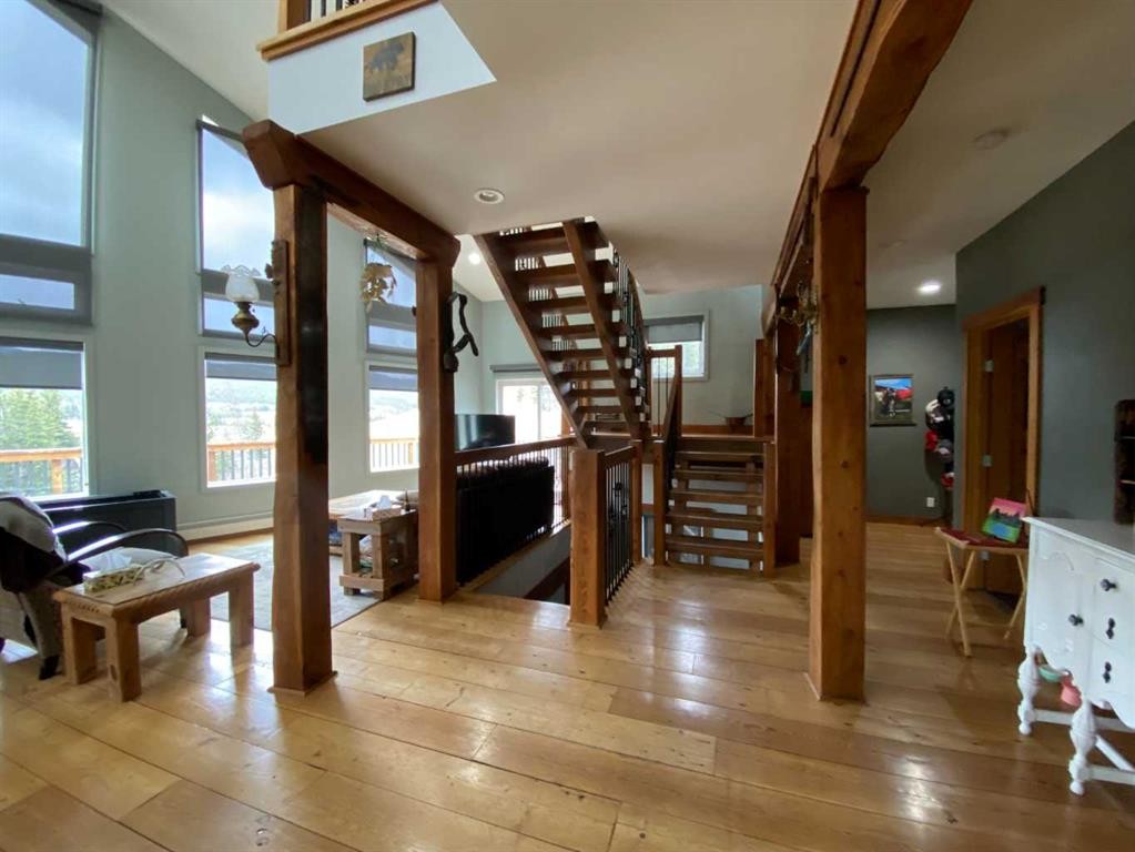 5302 19 Avenue, Coleman, AB - Indoor Photo Showing Other Room