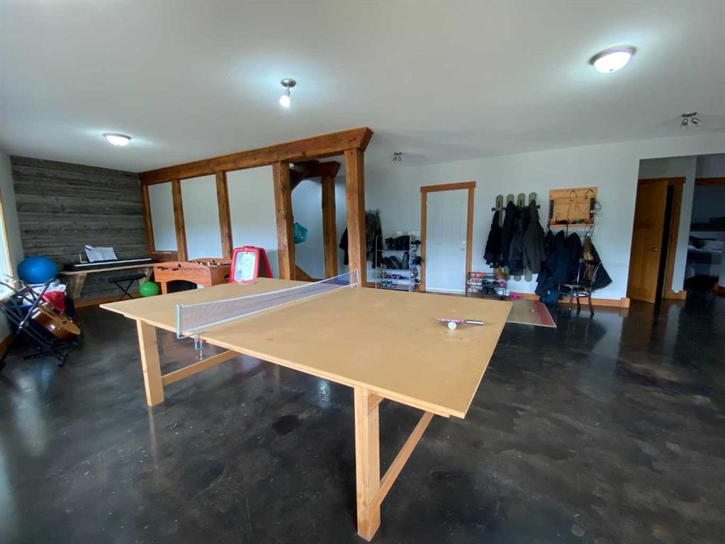 5302 19 Avenue, Coleman, AB - Indoor Photo Showing Other Room