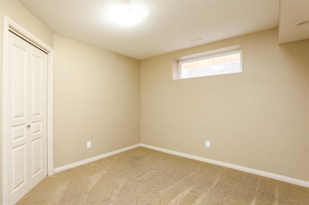 132 Firelight Way West, Lethbridge, AB - Indoor Photo Showing Other Room