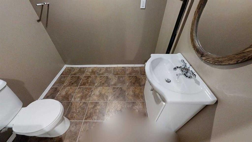 3-545 Highlands Boulevard West, Lethbridge, AB
