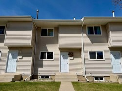 56-55 Lemoyne Crescent WESTLethbridge, AB T1K 4J7