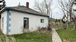 2520 213 Bellevue, AB T0K 0C0