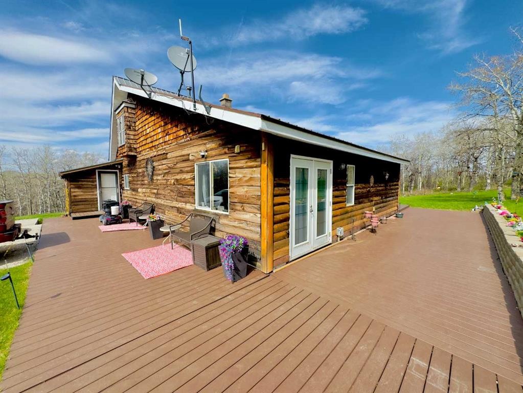 2127 Twp Rd 7-3A, Lundbreck, AB - Outdoor With Exterior