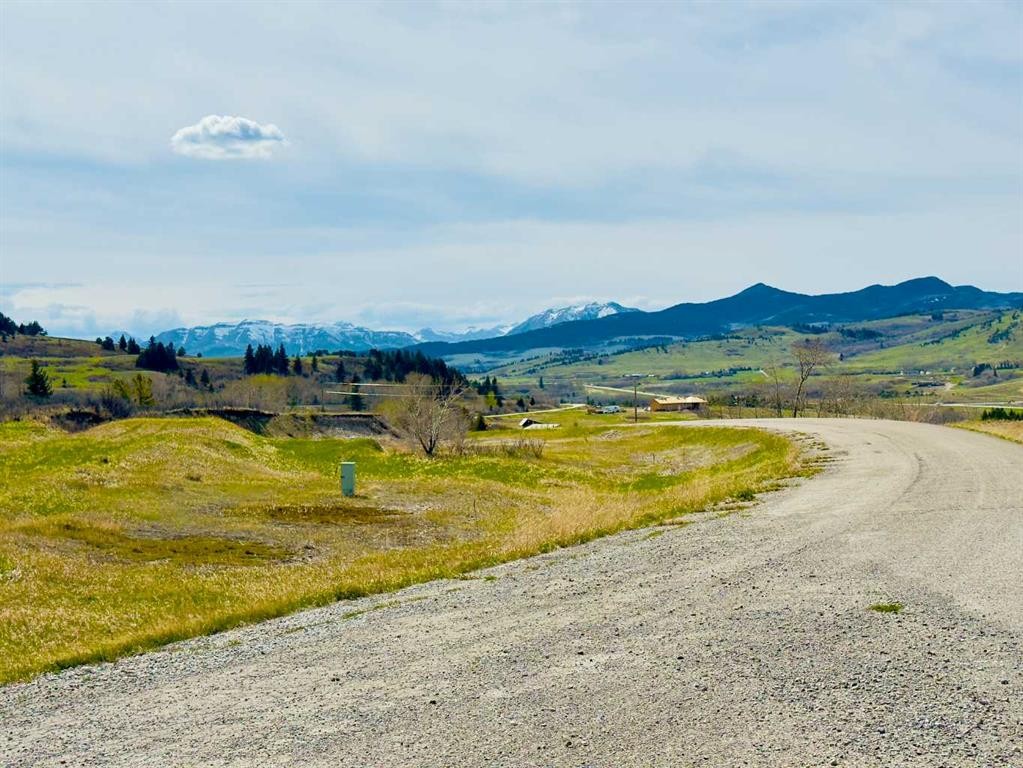 2127 Twp Rd 7-3A, Lundbreck, AB - Outdoor With View