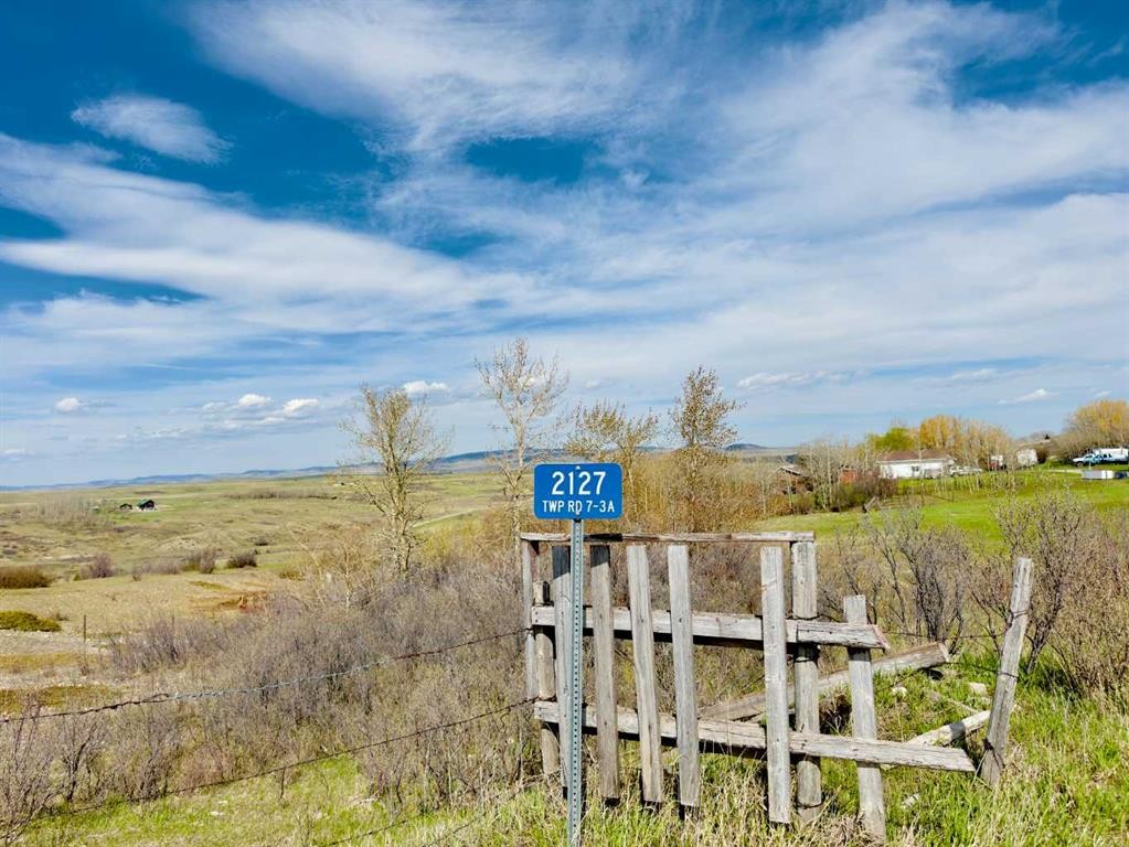 2127 Twp Rd 7-3A, Lundbreck, AB - Outdoor With View