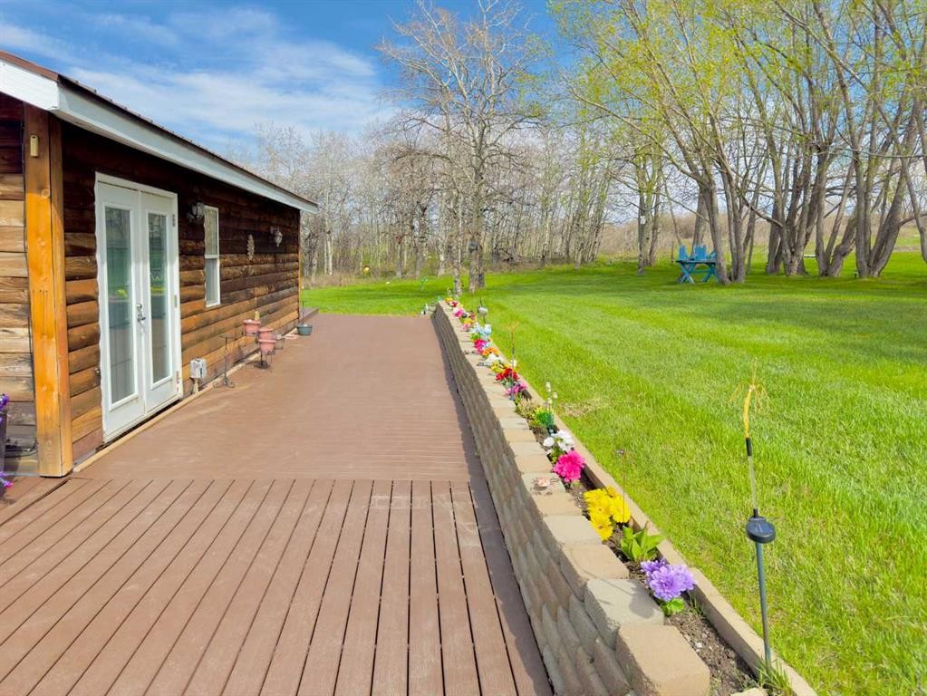 2127 Twp Rd 7-3A, Lundbreck, AB - Outdoor