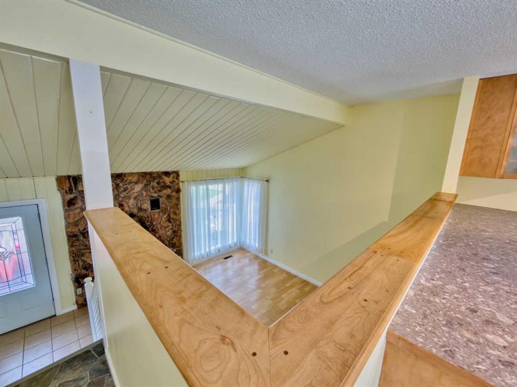 13553 18 Avenue, Blairmore, AB - Indoor Photo Showing Other Room