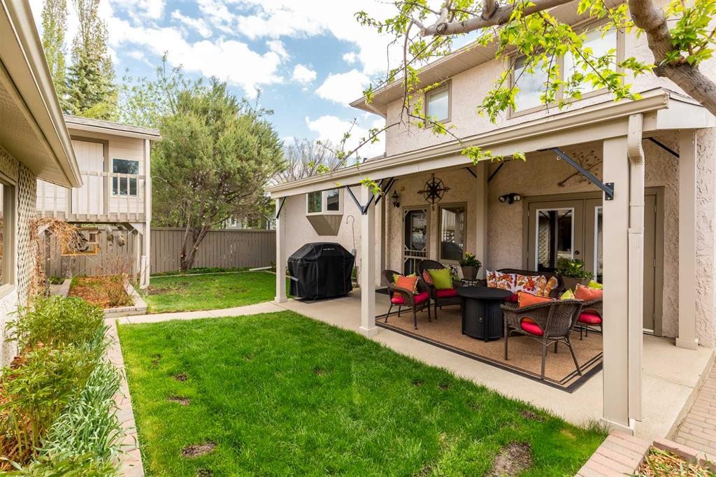 41 Simon Fraser Boulevard West, Lethbridge, AB - Outdoor With Deck Patio Veranda
